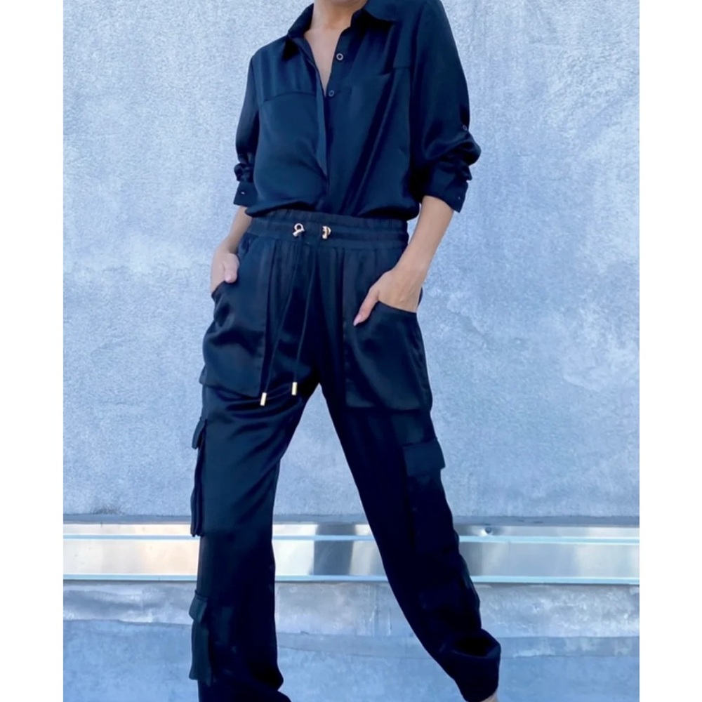 Uli Herzner Black Women's silk pant